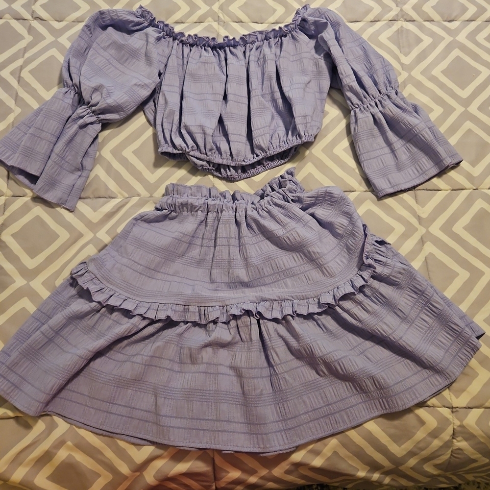 Lavender Off-Shoulder Ruffle Skirt Set - Picture 3 of 4